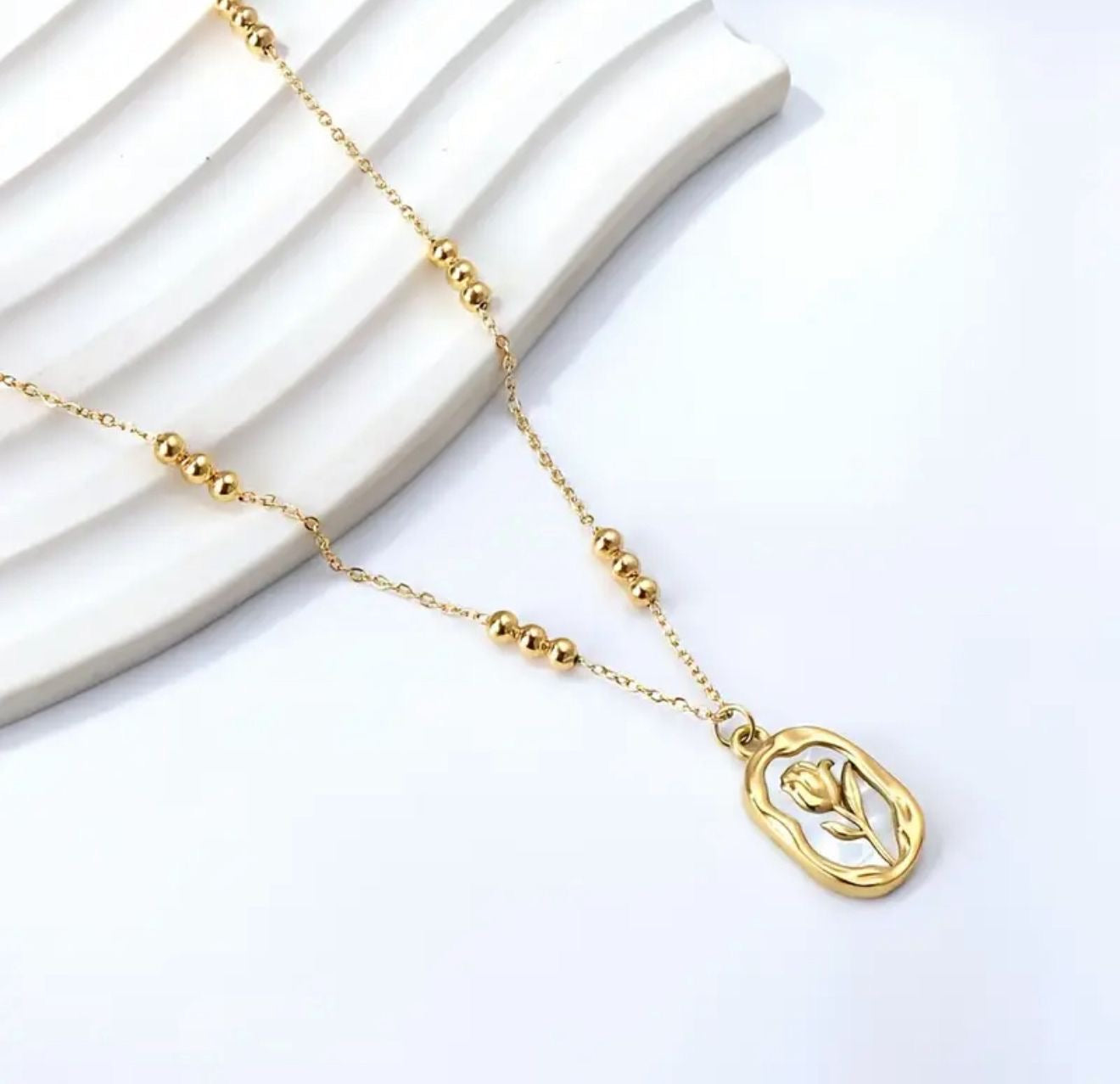 Gold Flower Necklace