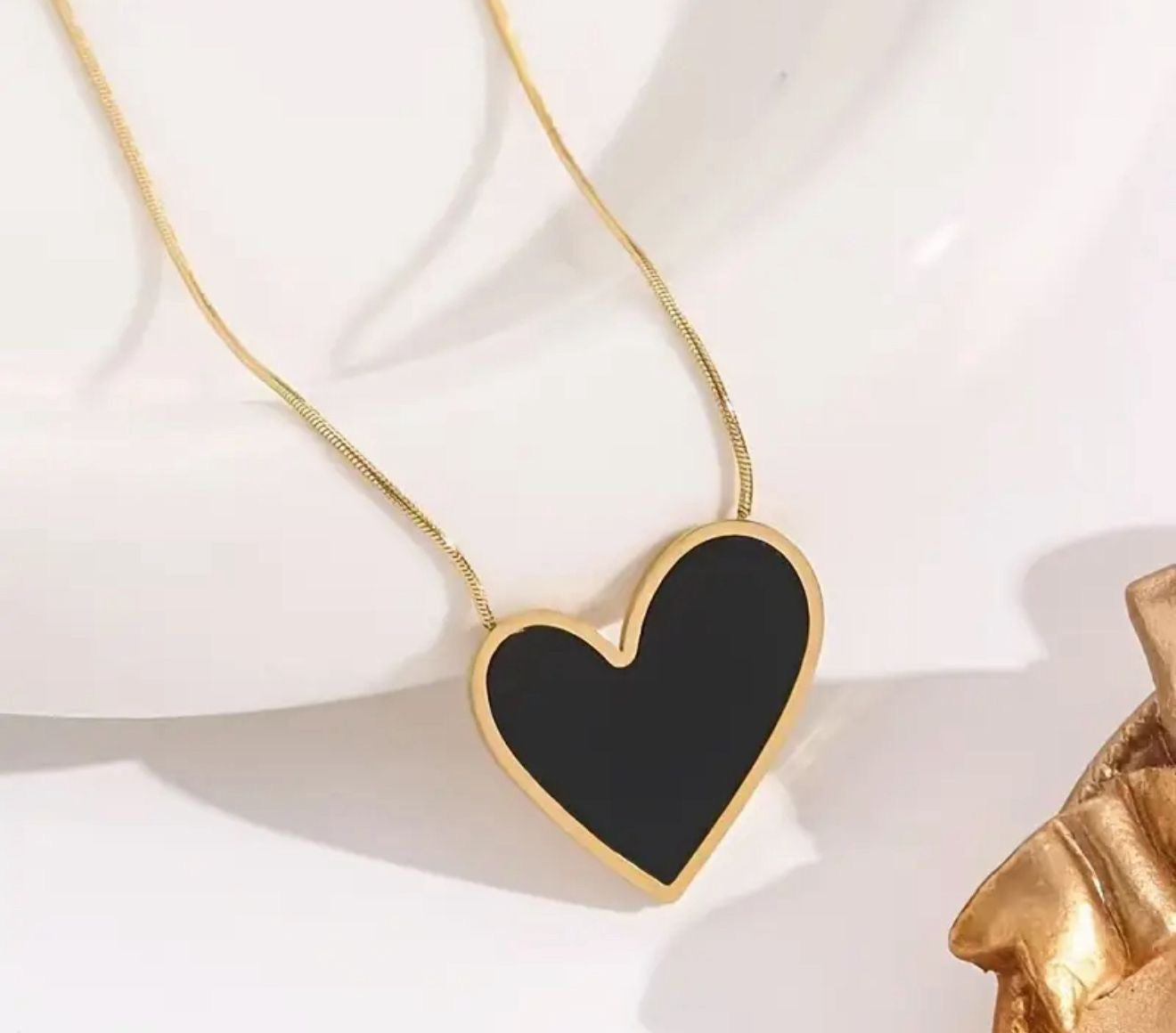 White Pearl Heart Necklace