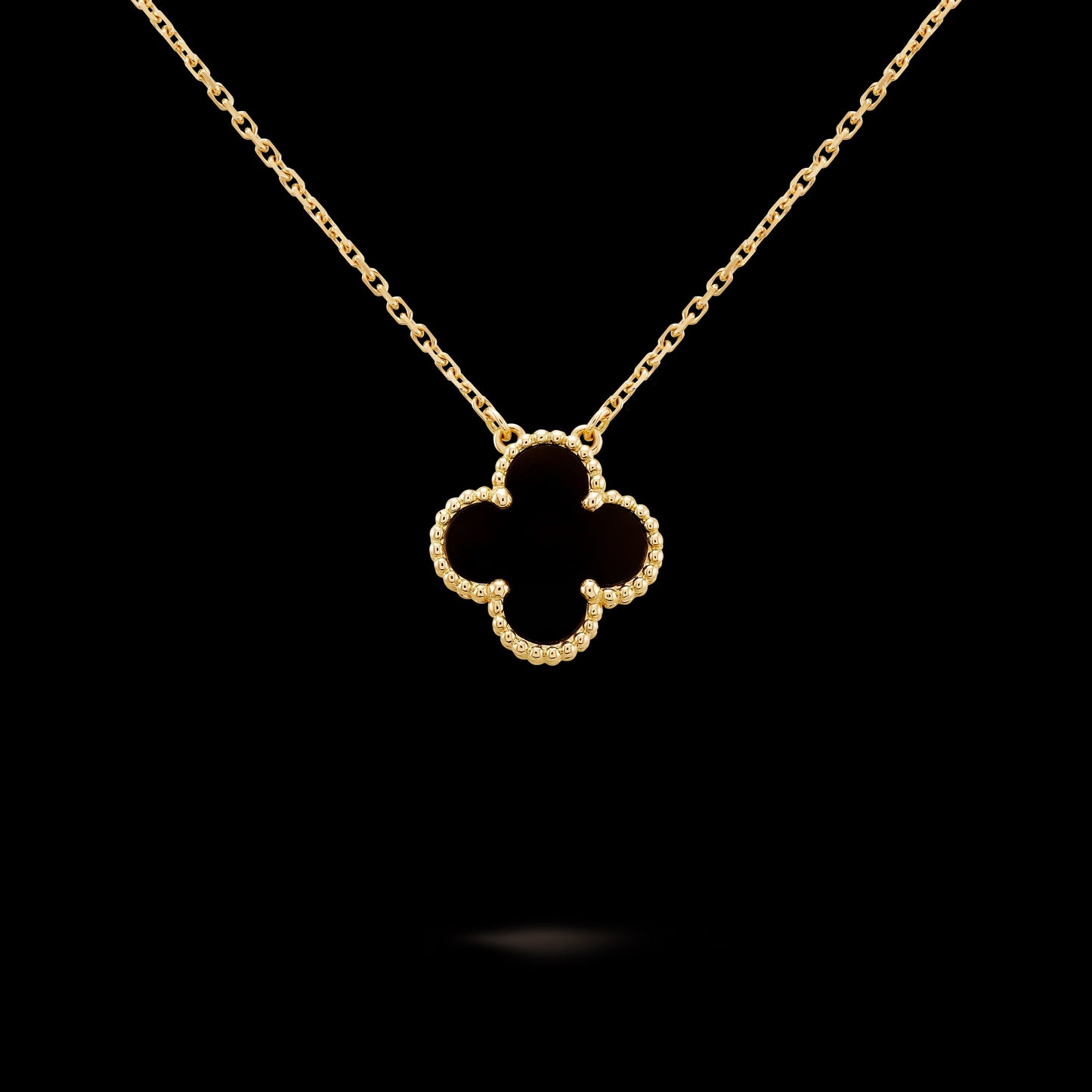 Clover Necklace Black