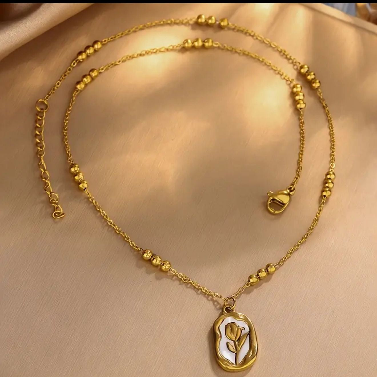 Gold Flower Necklace